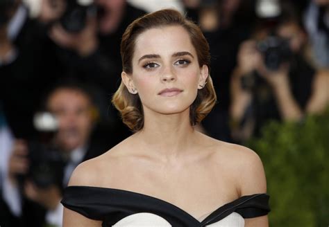 celeb jihab|Emma Watson’s legal team gets website Celeb Jihad。